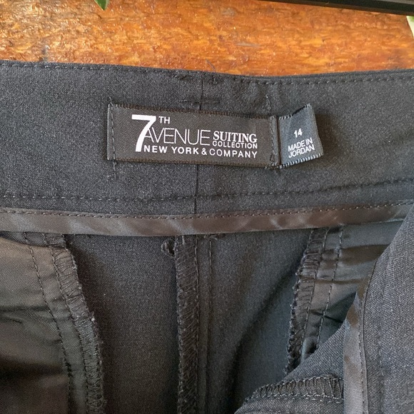 NY&C Women’s Zip Front Pant - Picture 4 of 5